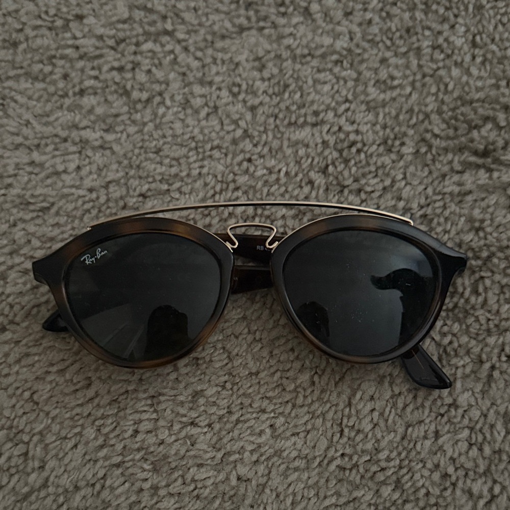 Ray-Ban Tortoise Shell Sunglasses
